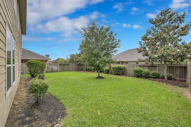 Building Photo - 31719 Dover Oaks Ln