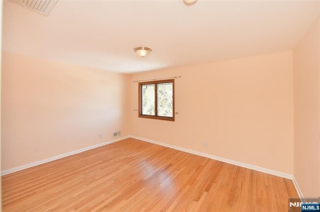 Building Photo - 79 Grand St