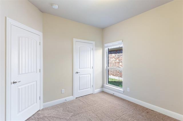 Building Photo - 4000 Netherfield Rd