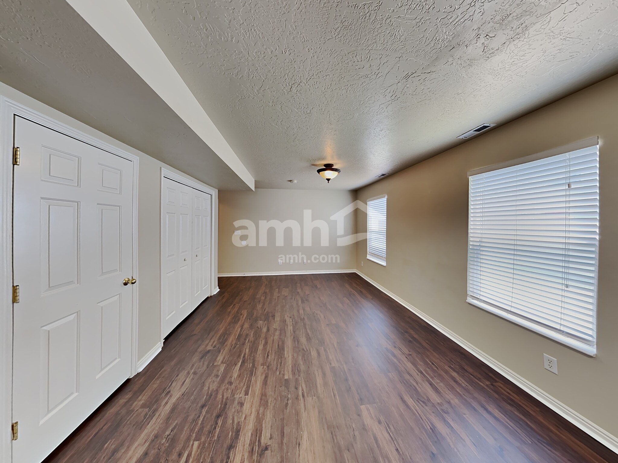 Building Photo - 2254 Orchard Way