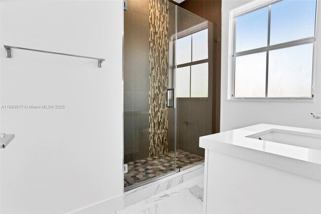 Building Photo - 14532 SW 13th Terrace