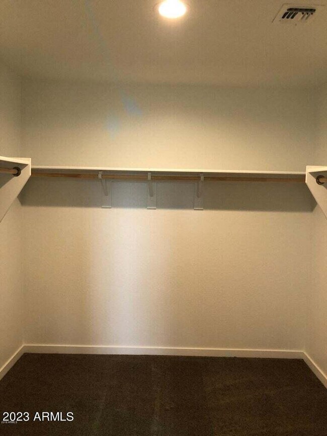 Building Photo - 594 W Westchester Ave