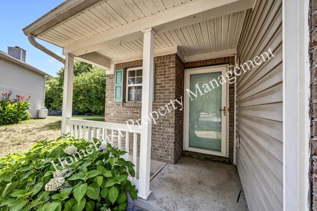 Building Photo - 860 Hidden Stream Dr