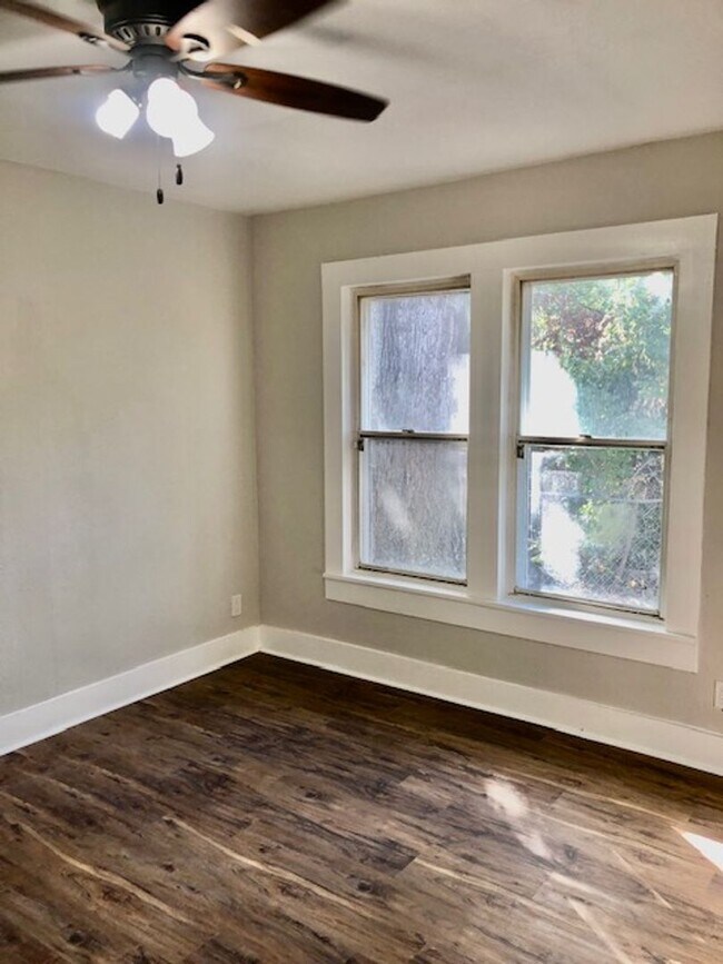 Building Photo - $500 OFF FIRST MONTH'S RENT-COMPLETE REMODEL-NORTH SHREVEPORT-BLANCHARD AREA