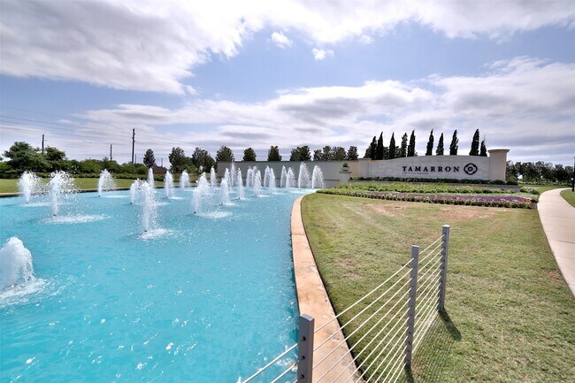 Building Photo - 29238 Dunns Creek Ct