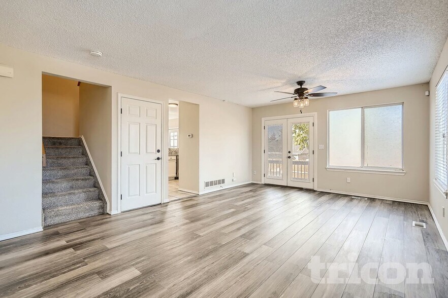 Building Photo - 12155 Monaco Dr