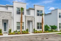 Building Photo - 17305 Hidden Forest Dr