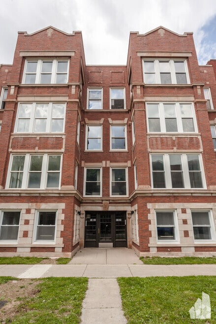 Building Photo - 5130 S Greenwood Ave