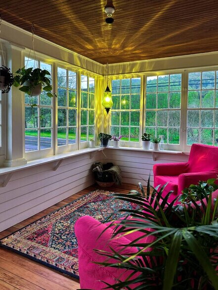 Building Photo - 1891 County Hwy 6