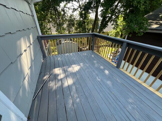 Building Photo - 485 Peet St