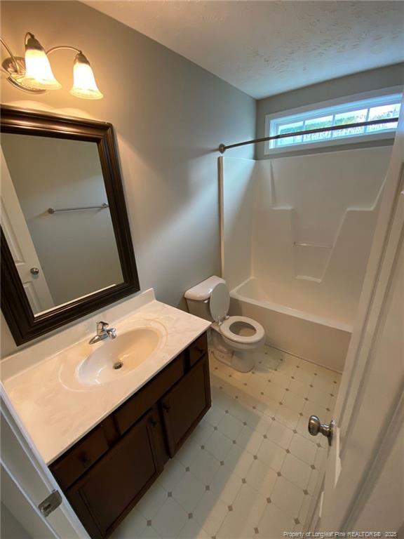 Building Photo - 2106 Crain Ct