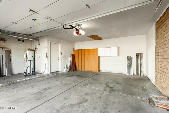 Building Photo - 16638 N 46th Ln