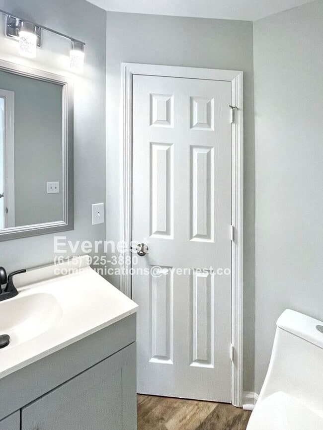 Building Photo - 3-Bedroom, 2-Bathroom Home with Deck and C...