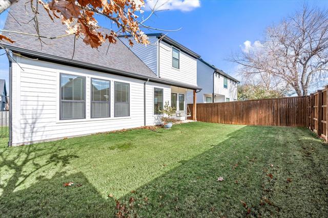 Building Photo - 449 Jones St