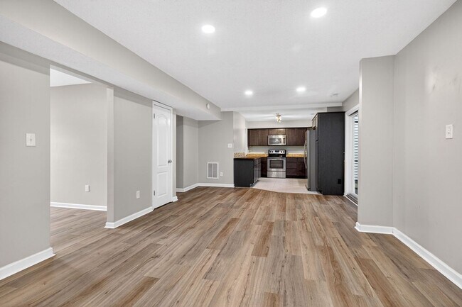 Building Photo - Virginia Beach Gem – 3 Bed, 2.5 Bath with Fenced Yard & Modern Upgrades