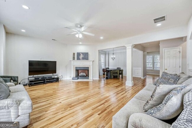 Building Photo - 2934 Wintercrest Dr