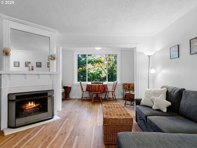 Building Photo - Bright & Inviting 2-Bed, 1.5-Bath with Modern Touches and Private Upstairs Retreat