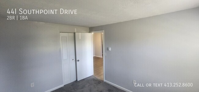 Building Photo - 44 Southpoint Dr