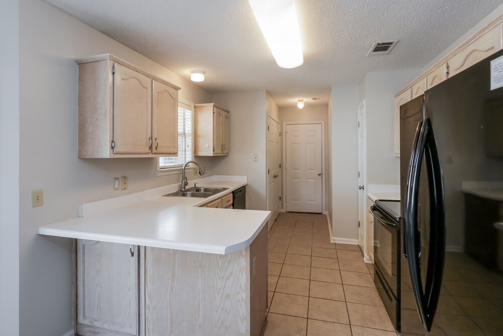 Building Photo - 3102 Valley Green Ln