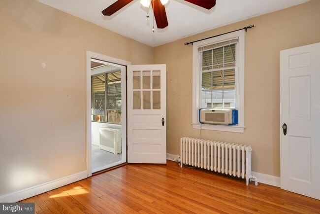 Building Photo - 6066 Wooten Dr
