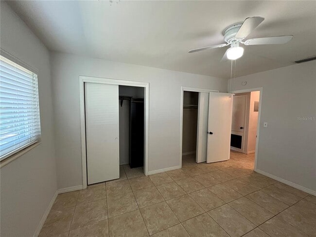 Building Photo - 422 Crosswinds Dr