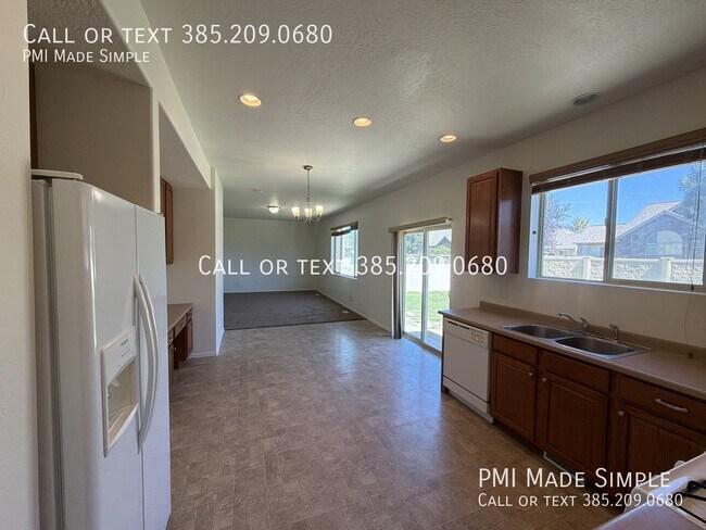 Building Photo - 149 S 2035 W