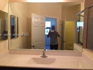 Building Photo - 5906 NW 56th Pl