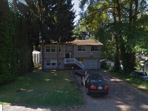 Building Photo - Charming 4 Bed 2 Bath Home in Wedgewood