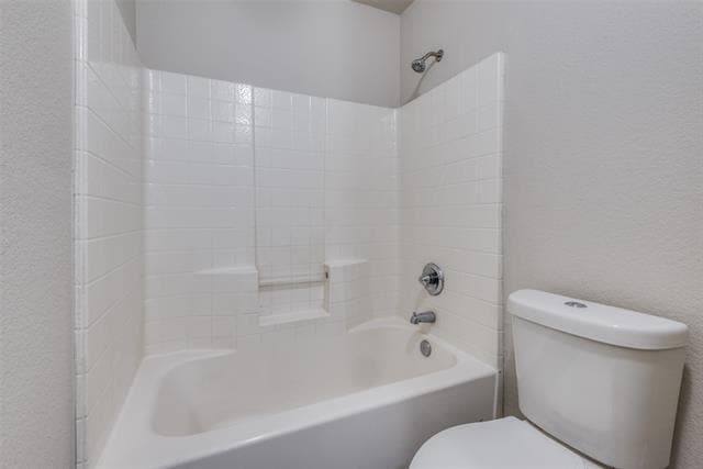 Building Photo - 321 Queens Ct S