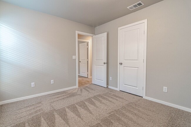 Building Photo - 6712 Rio Bravo St