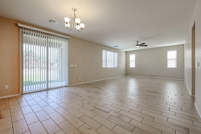 Building Photo - 12226 W Locust Ln