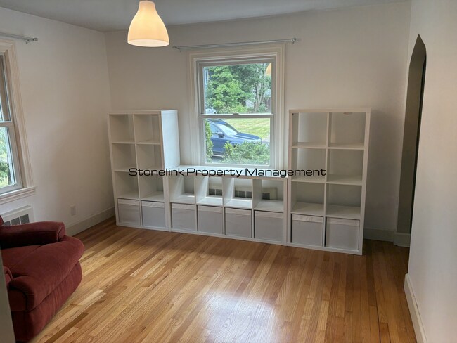 Building Photo - 60 Hambly Rd