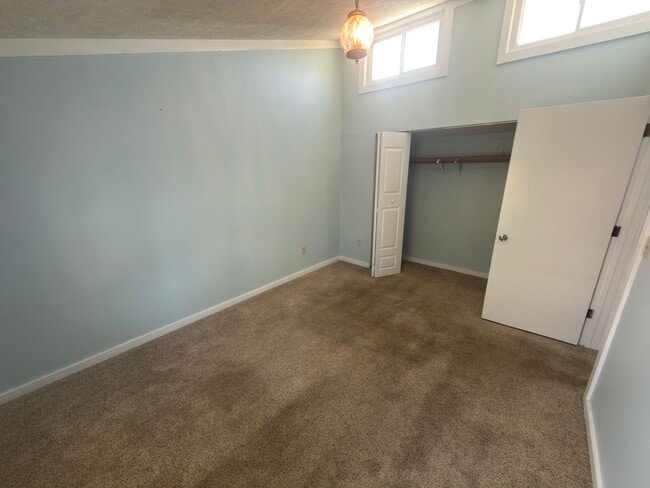 Building Photo - 7074 Hickman Cemetery Rd