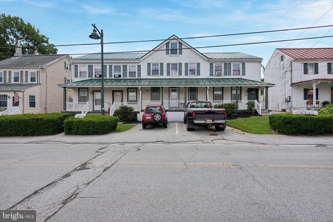 Building Photo - 20 S Village Ave