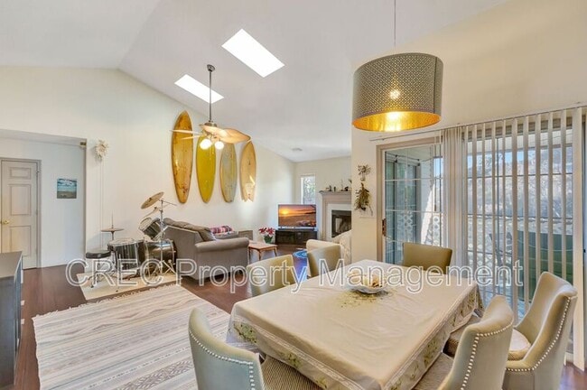 Building Photo - 1110 Oceanview Rd