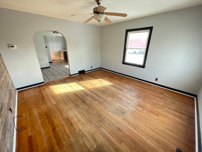 Building Photo - 2527 Georgetown Rd