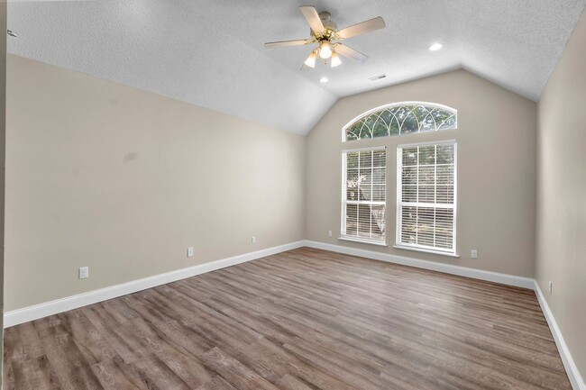 Building Photo - 1226/1228 Brookshire Rd