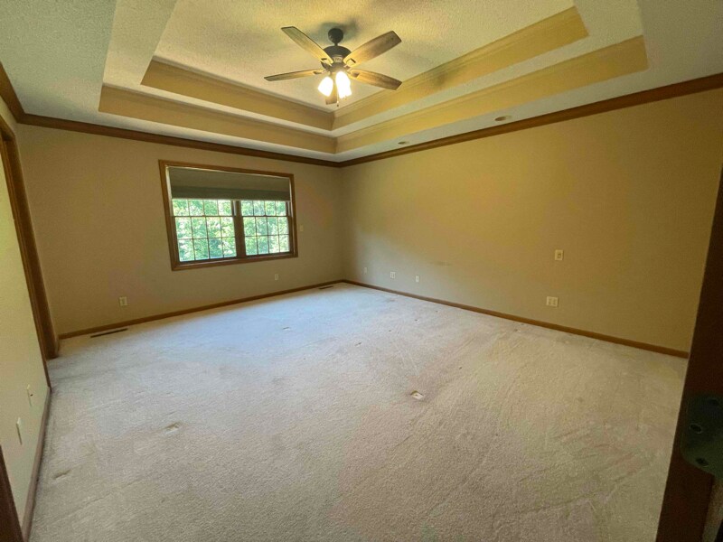 Building Photo - 1895 Highbank Dr