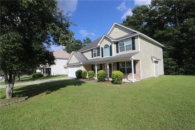 Building Photo - 156 Shadowhill Ln SW