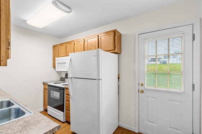 Building Photo - 3509 Delmar Ct