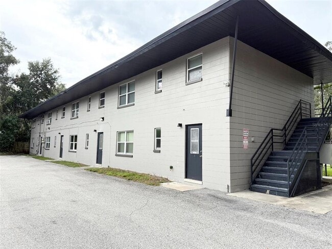 Building Photo - 639 Ramona Ln