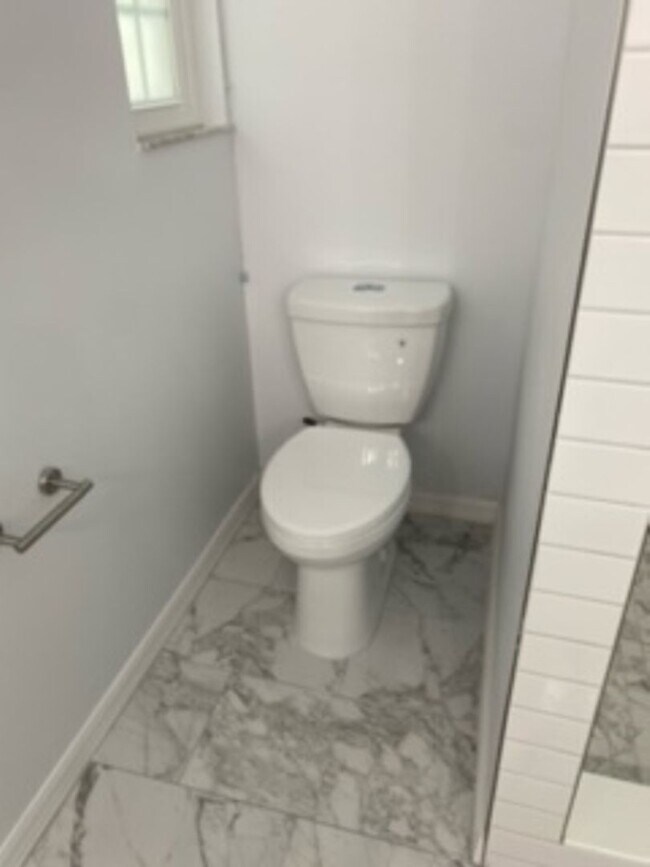 Building Photo - 3662 Heron Dr