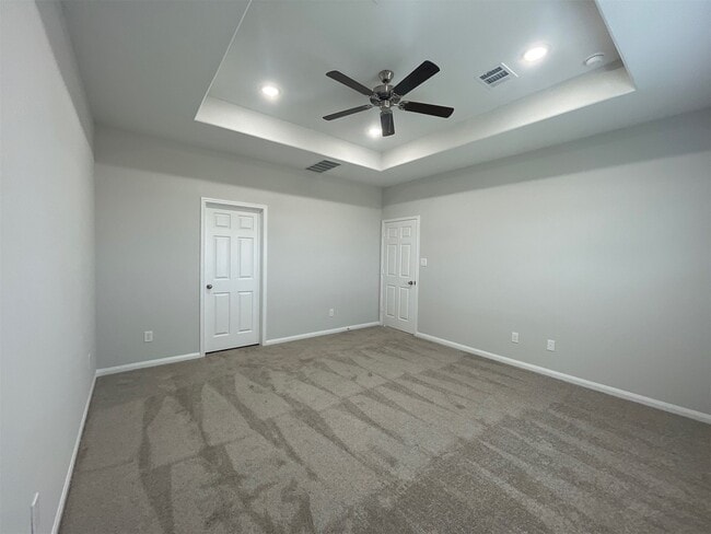 Building Photo - 1555 Rd 5728