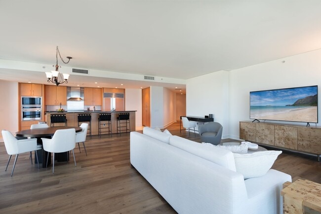 Building Photo - HOKUA 3 bedroom FULLY FURNISHED