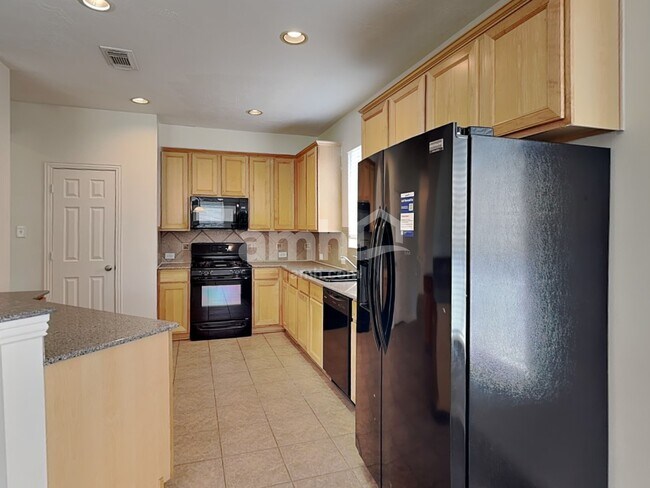 Building Photo - 2610 Dawn River Ln