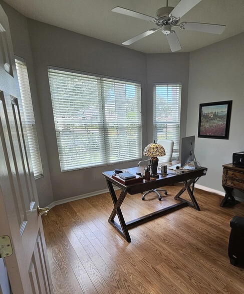 Office with double door entry - 4353 Reflections Pky