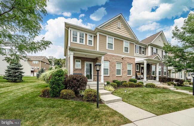 Building Photo - 720 Sun Valley Ct