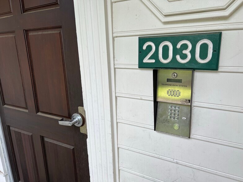 Secure Coded Entry - 2030 Quaker Landing