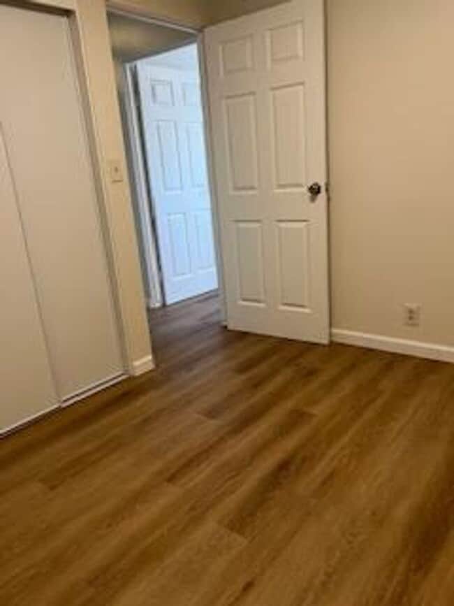 Building Photo - Excellent 3 bed 2 Bath Home
