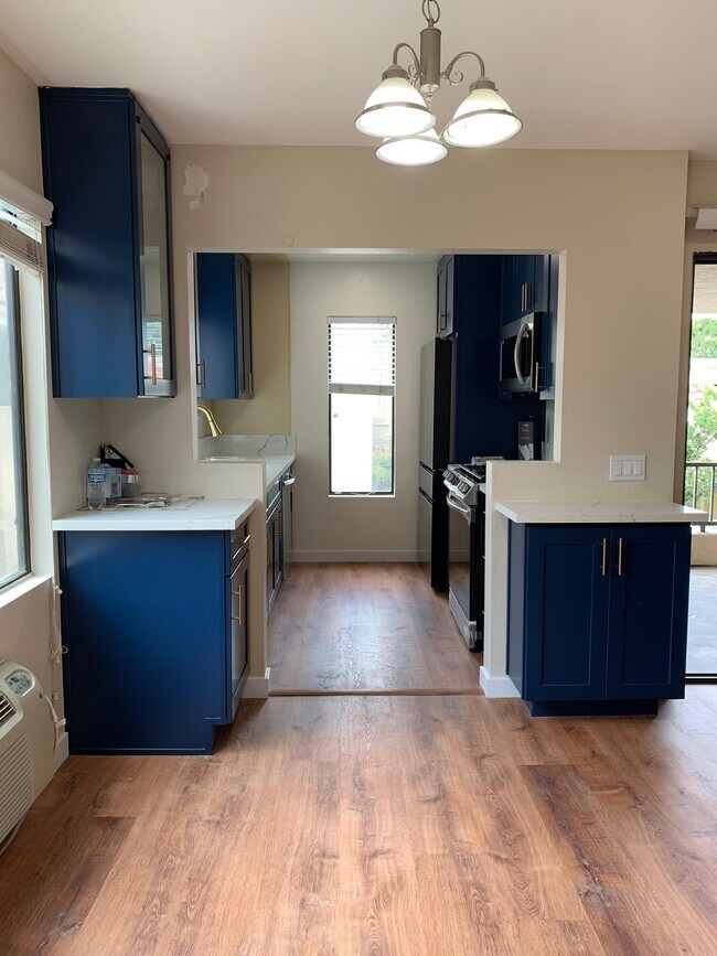 Building Photo - 8460 New Salem St